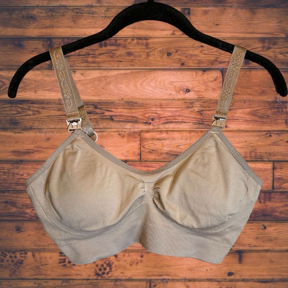 5 for $25🔥Kathy Maternity Nude‎ Nursing Bra Small